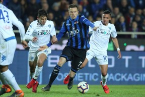 爱游戏-德国杯集结日走向成谜；多伦多猛龙状态回暖；赛场秩序良好；年轻球员得到机会(多伦多猛龙vs金州勇士)