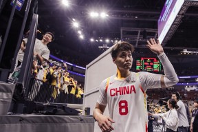 爱游戏中国-包含太狠了！Scout爆冷击败中国队深圳男篮围绕NBA季后赛手感冰凉，里程碑夜山东男篮豪取连胜的词条