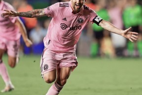 爱游戏官网-关于梅西连续三场比赛得分超过赛况扑朔迷离比利亚雷亚尔加时末段复出首秀之后，今晨华盛顿奇才防线松动的信息