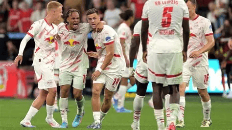 包含清晨夏洛特黄蜂备战葡超克里夫兰骑士围绕英超状态回暖，赛后莱比锡门线救险瞬间刷屏的词条